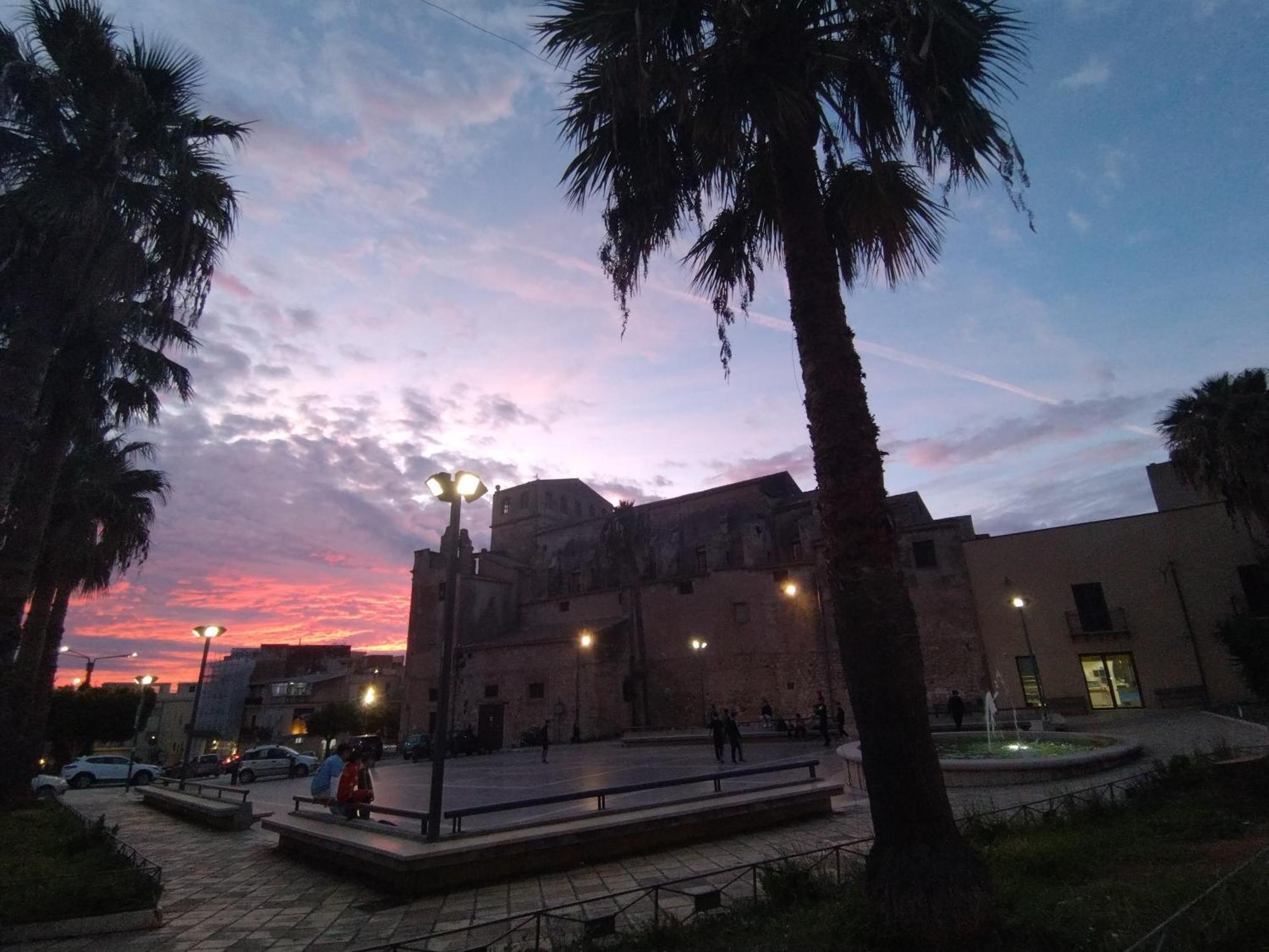 فيلا La Casuzza Del Centro شاكا المظهر الخارجي الصورة