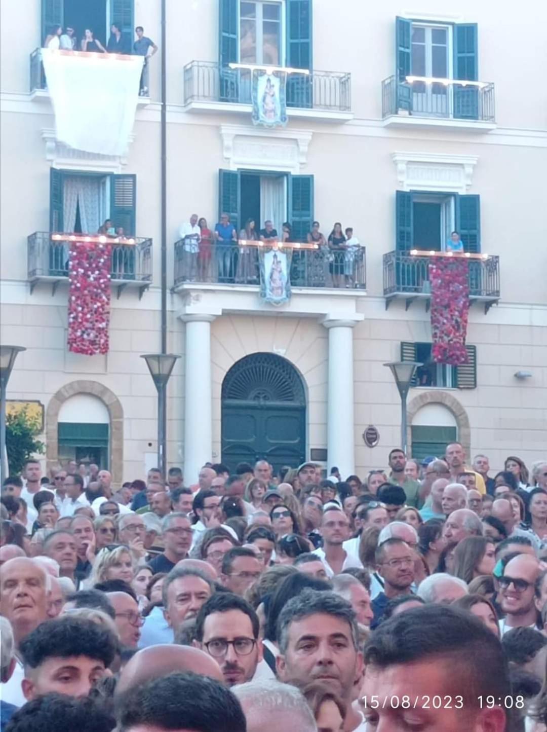 فيلا La Casuzza Del Centro شاكا الغرفة الصورة