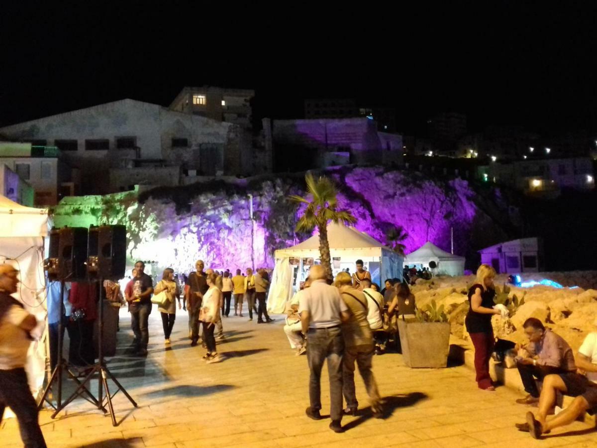 فيلا La Casuzza Del Centro شاكا المظهر الخارجي الصورة