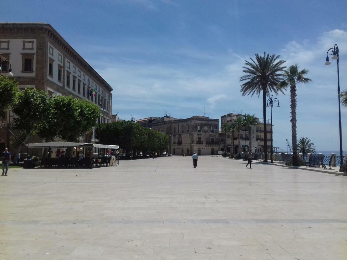 فيلا La Casuzza Del Centro شاكا المظهر الخارجي الصورة